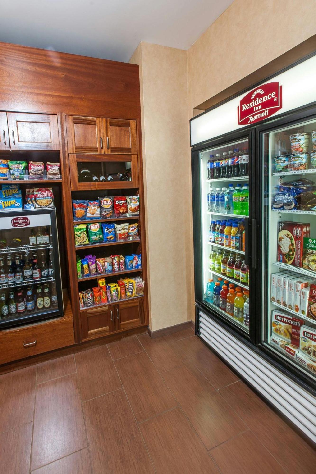 Residence Inn Флоренс Экстерьер фото